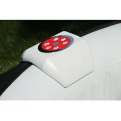 SUN SPA Spa Gonflable Carré Laminé 4 Personnes - 1,57 X 0,67 M -Hayward Aquaspa Boutique 44412983 4